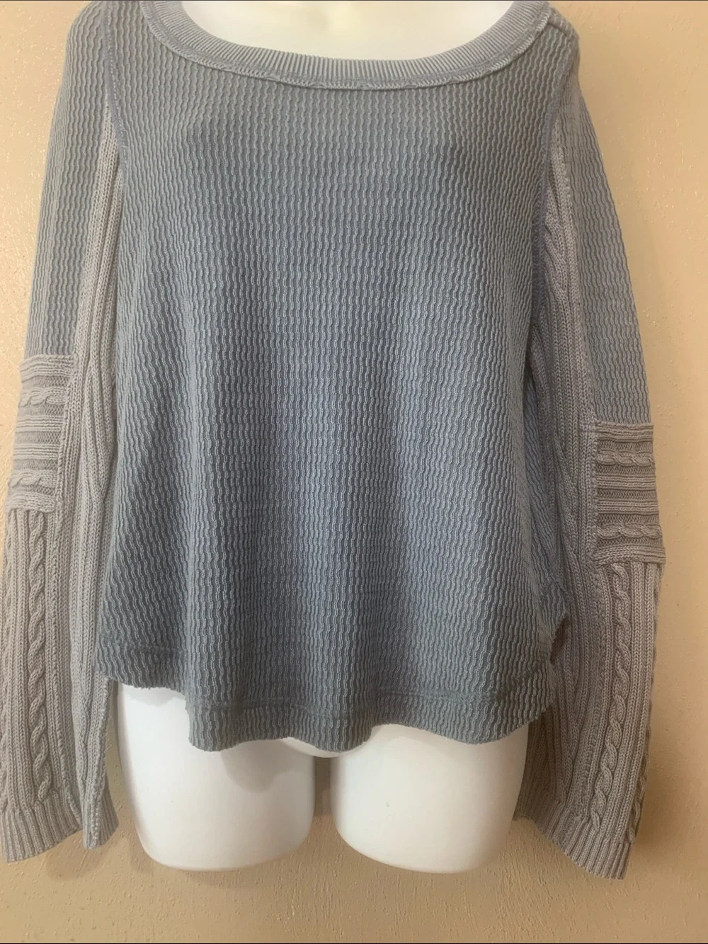We The Free XS Light Gray Scoop Neck Textured Knit Sweater Top